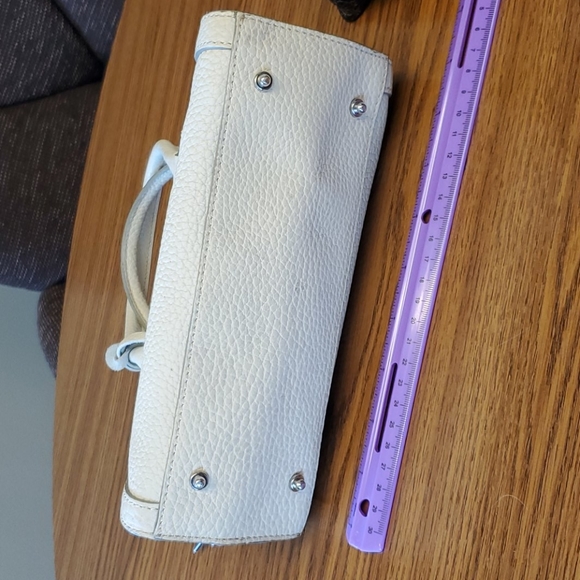 Dooney & Bourke Cream Pebble leather satchel - Picture 3 of 8